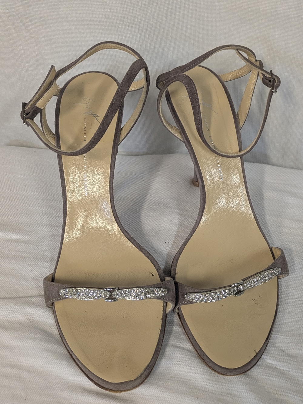 Giuseppe Zanotti Lilac Suede Crystal-Trim Ankle Strap Heels - Picture 2 of 7